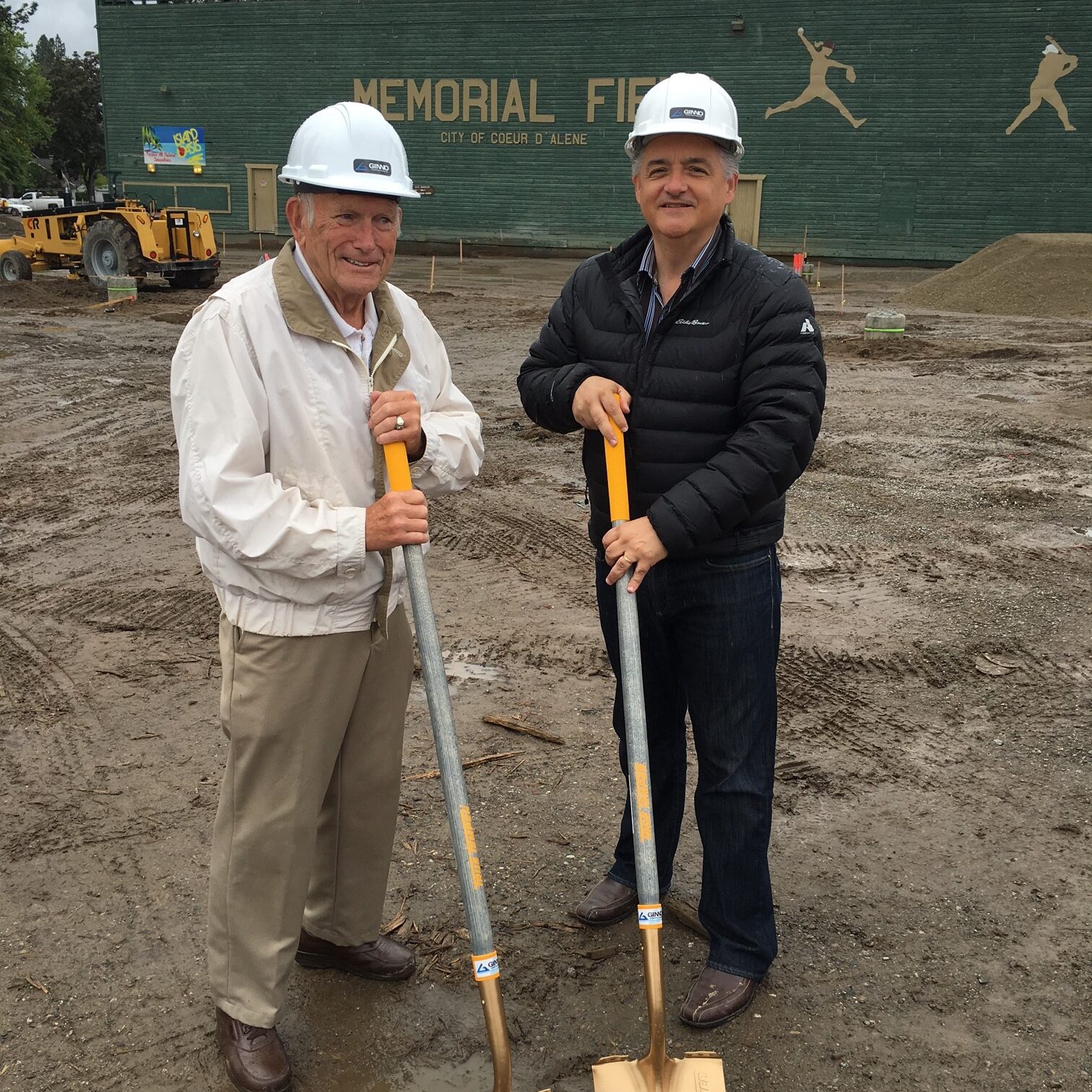 Bud Ford & Mayor Widmyer groundbreaking